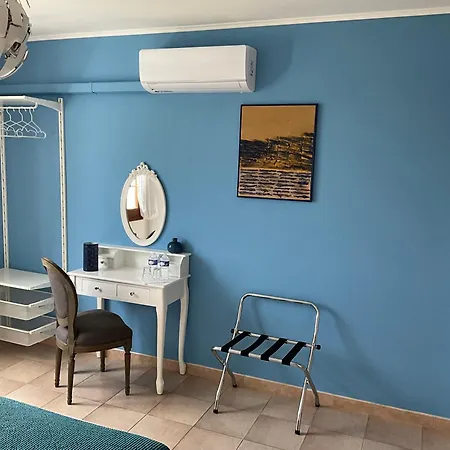 Number9 - Now With Air Conditioned Отель типа 