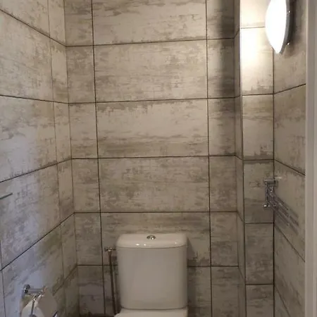 Number9 - Now With Air Conditioned Carlipa